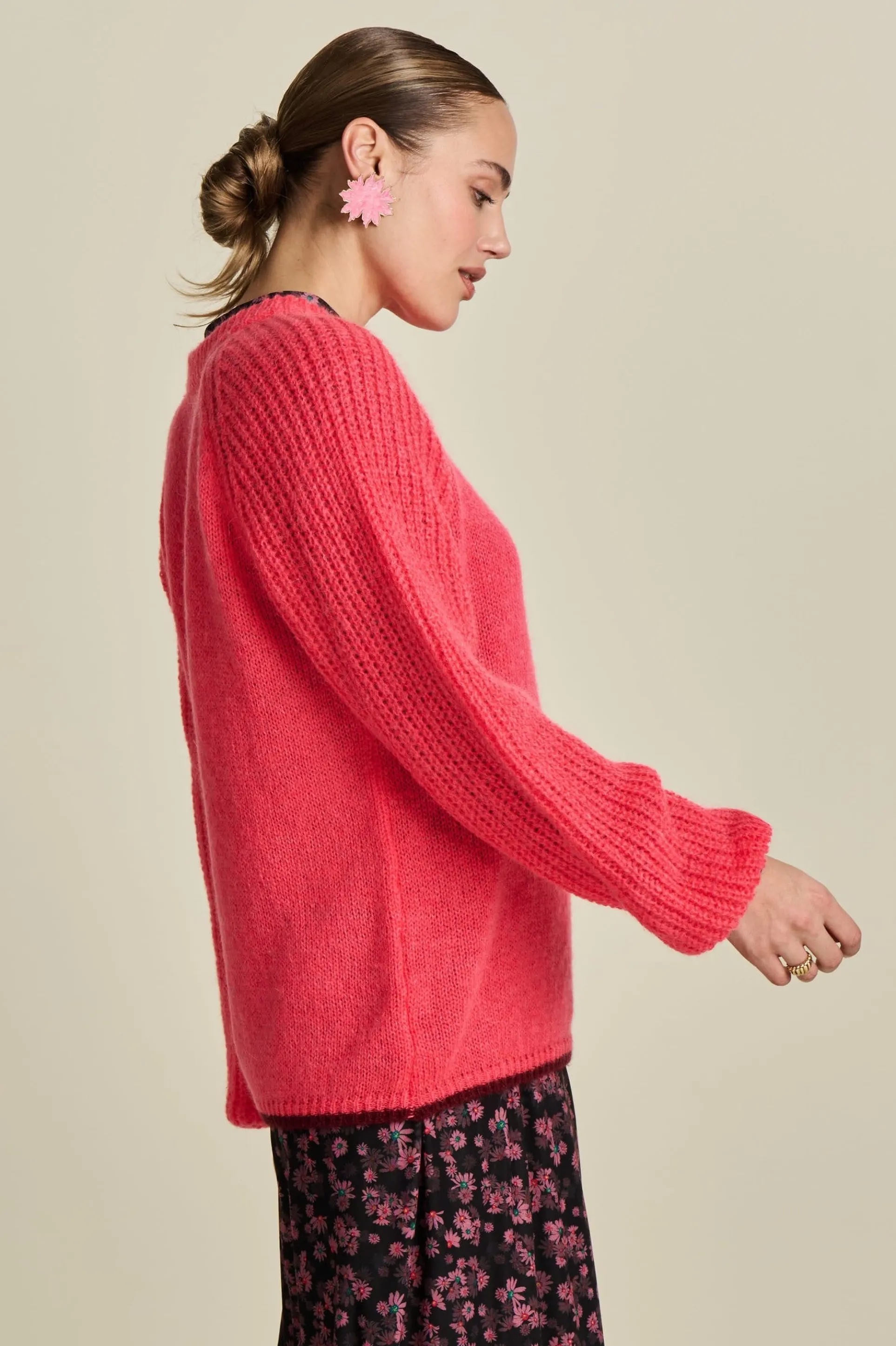 TRUI Vibrant Pink