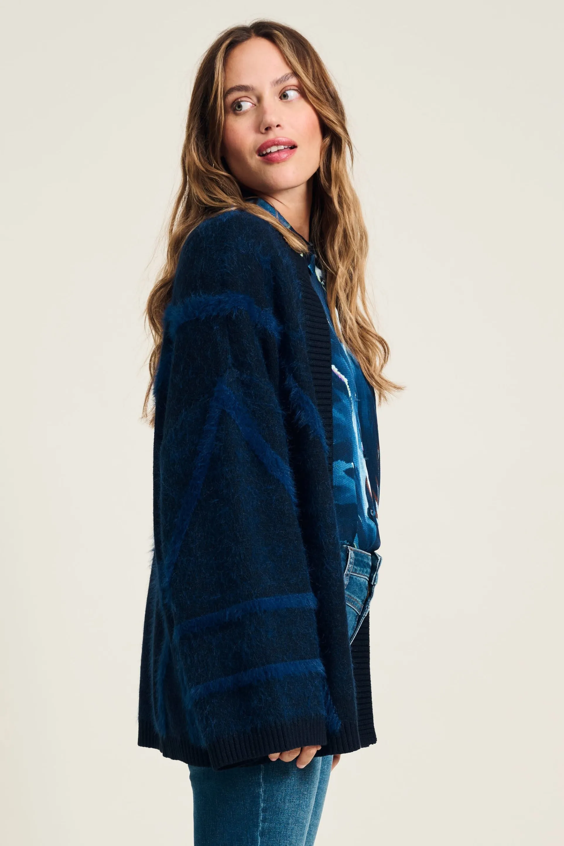 VEST Midnight Blue